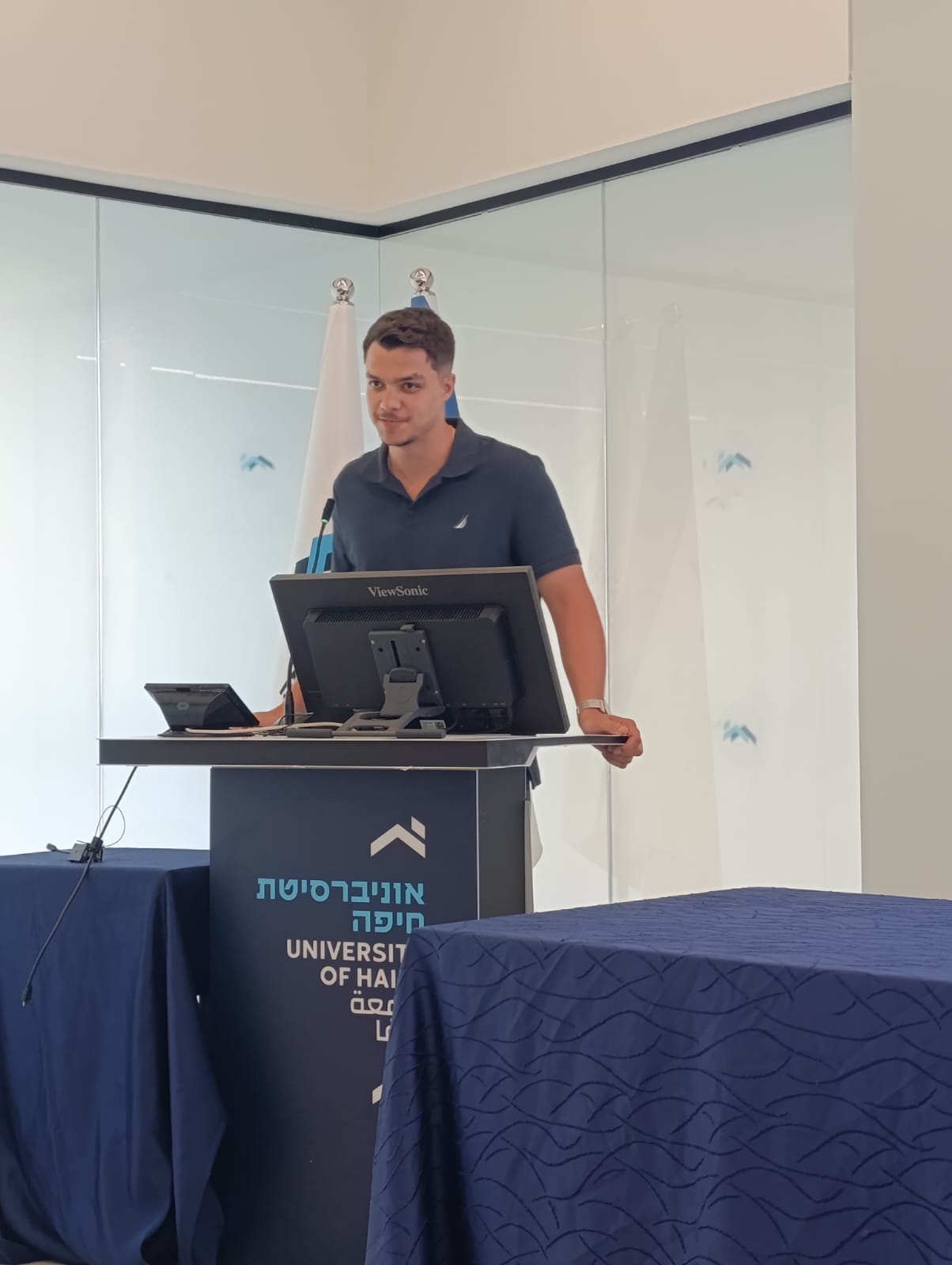 Read more about the article הצצה לנאומו הזוכה של תומר בן-שימול בסינית!