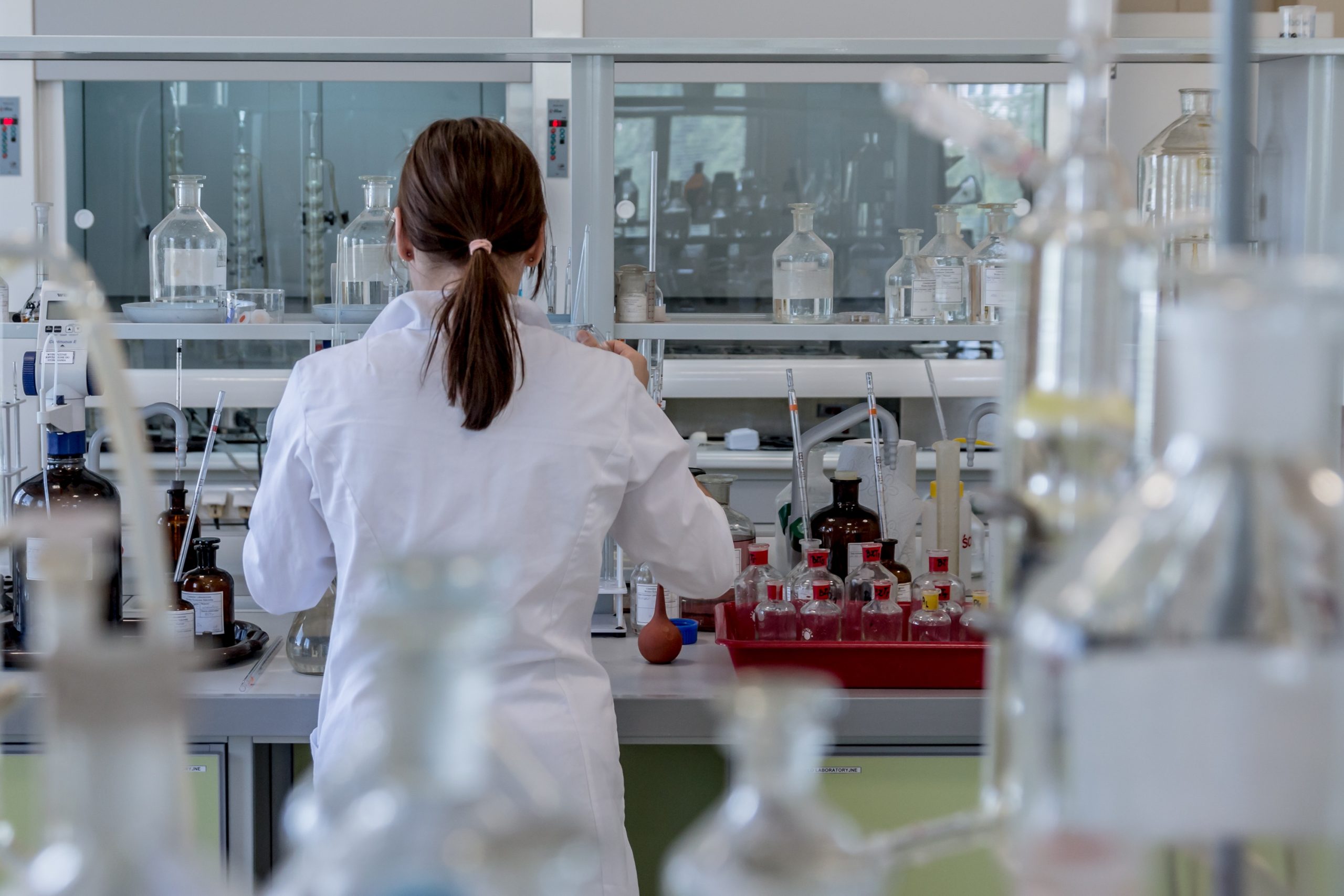 laboratory-2815641-scaled